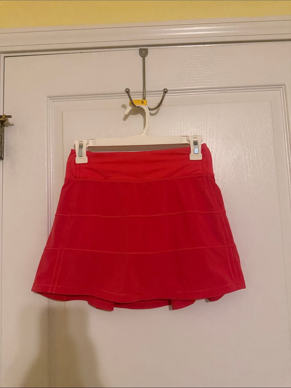 lululemon athletica bright red pleated athletic skort